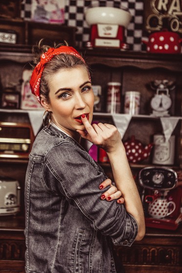 Fotografie BO7A4800sum-2.JPG v galerii Ženy - Retro (Pin up) od fotografky Eriky Matějkové