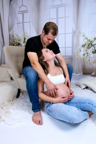 Fotografie BO7A2085.JPG v galerii Těhotenské od fotografky Eriky Matějkové