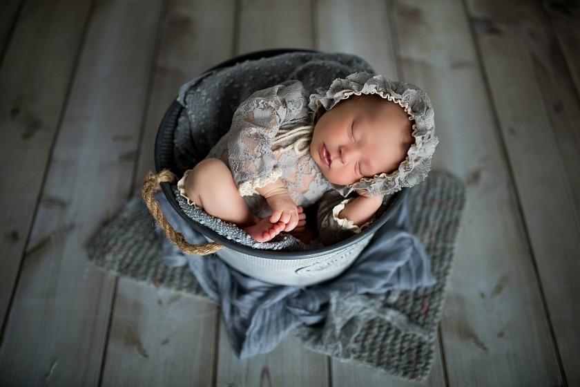Fotografie IMG_3242.jpg v galerii Novorozenci od fotografky Eriky Matějkové